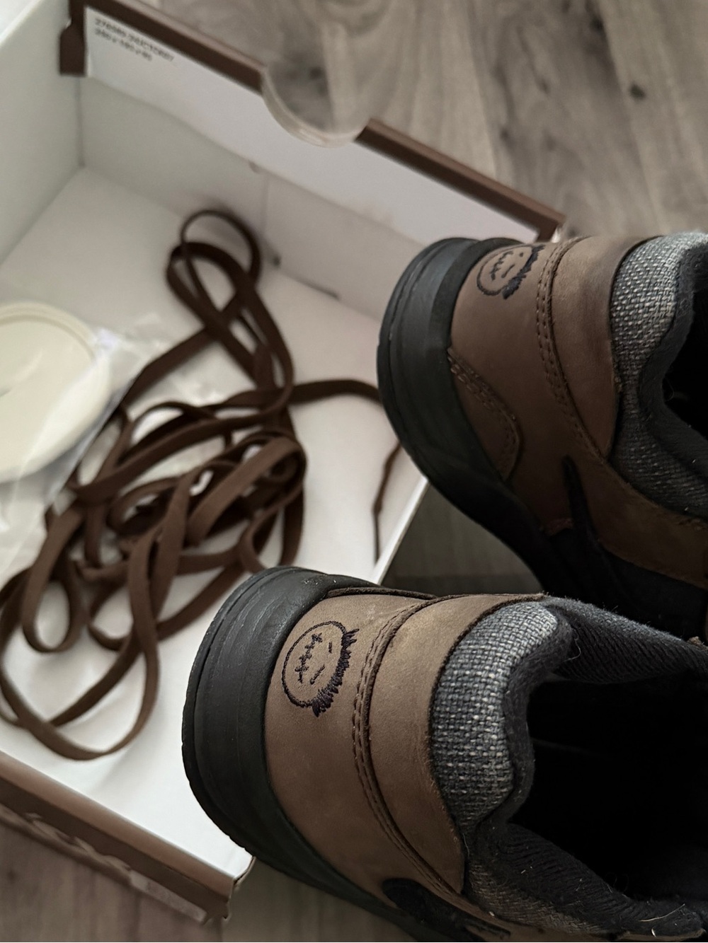Cactus jack travis scot Kids Brown Leather Lace-Up Shoes